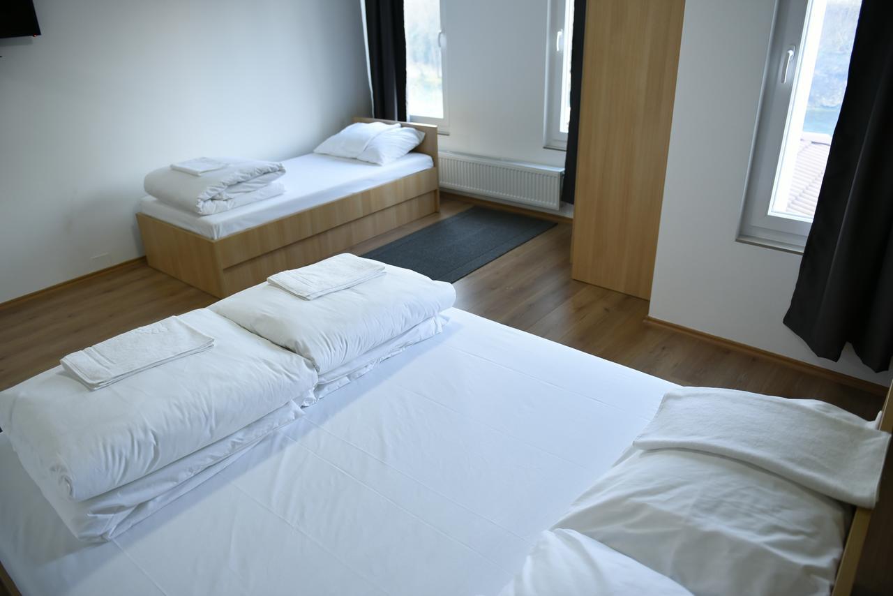 Motel Alibi Banja Luka Exteriör bild