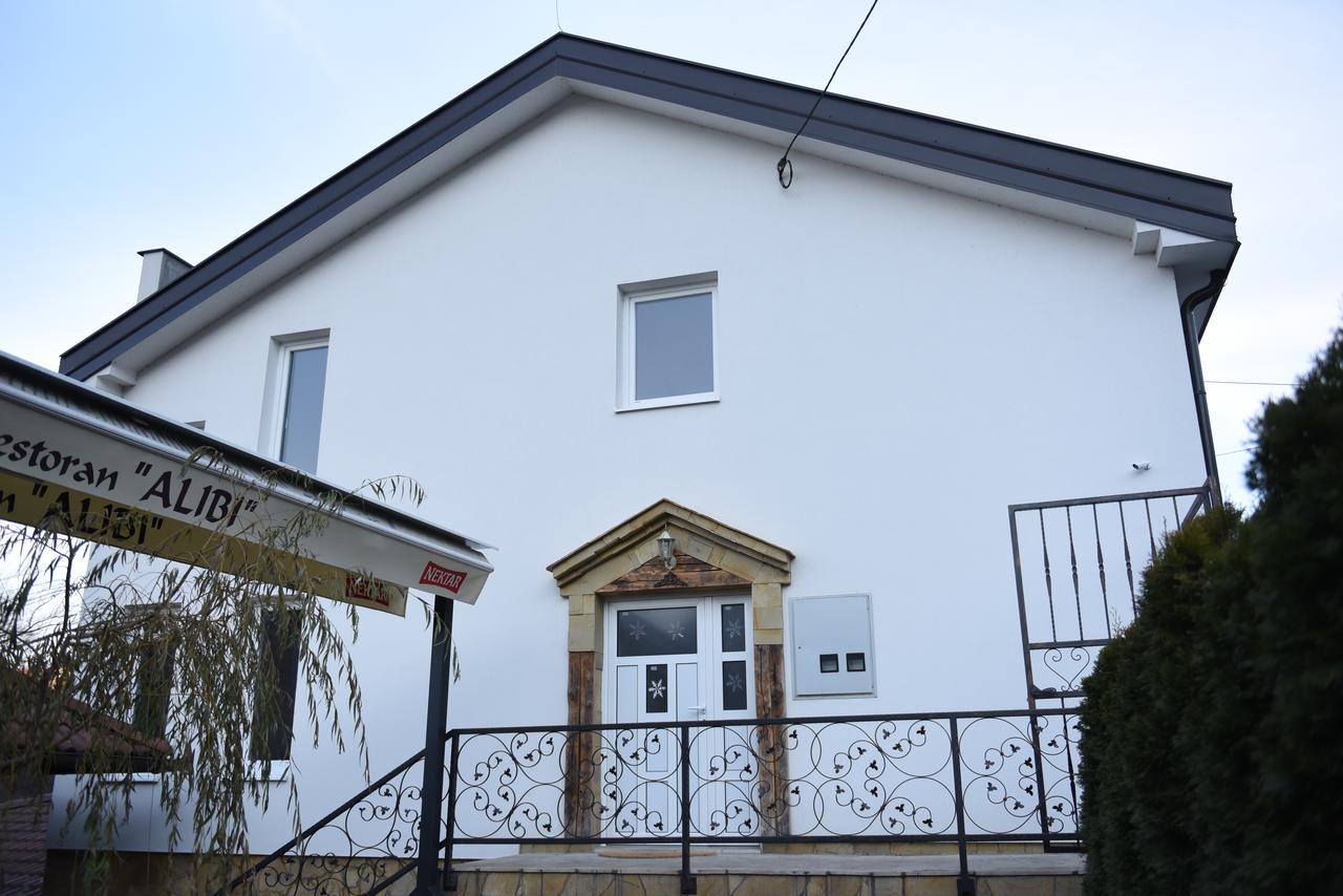 Motel Alibi Banja Luka Exteriör bild